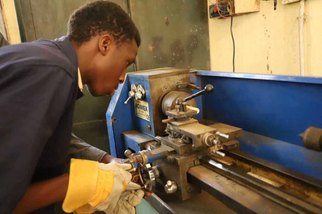 Insertion des jeunes en entreprises